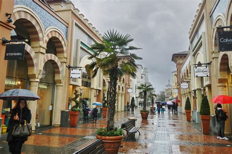 burberry factory outlet milan|designer outlet stores near Milan.